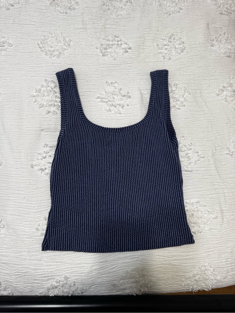 Lulu's Navy Ribbed Scoop Neck Tank - Picture 2 of 3